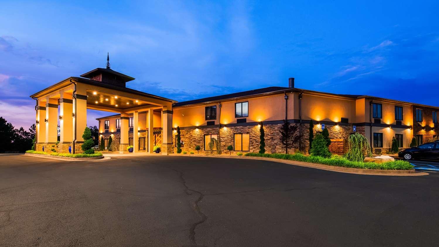 Best Western Warm Springs Hotel And Event Center Dış mekan fotoğraf